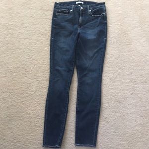 Good American Good Legs raw hem skinny jeans